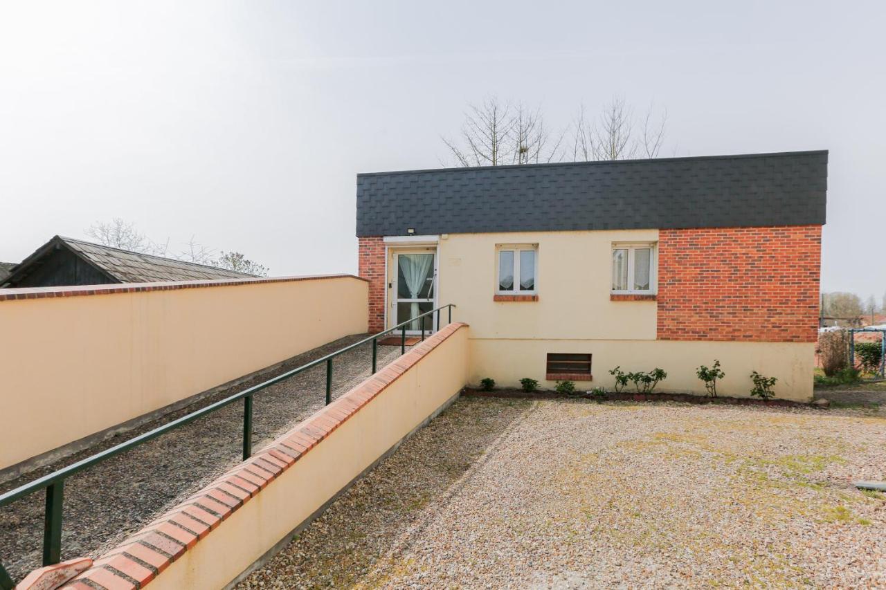 Apartamento Le Vexin Gisors Exterior foto